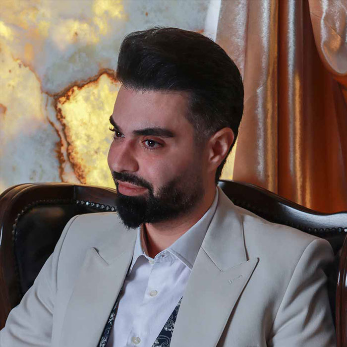 بیوگرافی ماکان آریا پاررسا